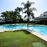 Rodeo Apartments